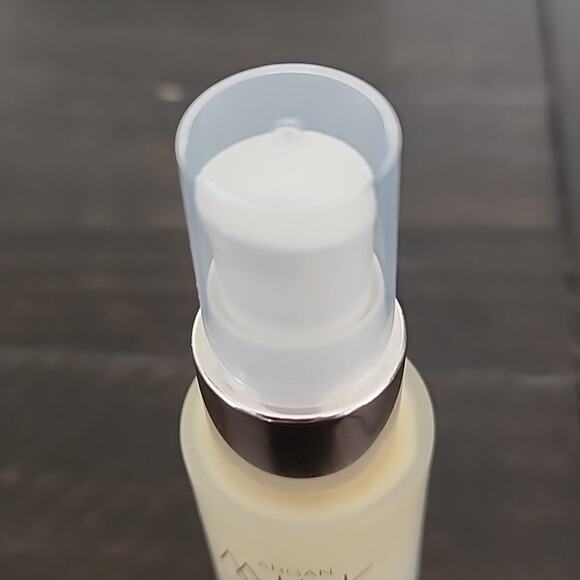 JOSIE MARAN Micro Milk Activator Accelerated Renewal Drops Argan Oil Full Size - Picture 3 of 7